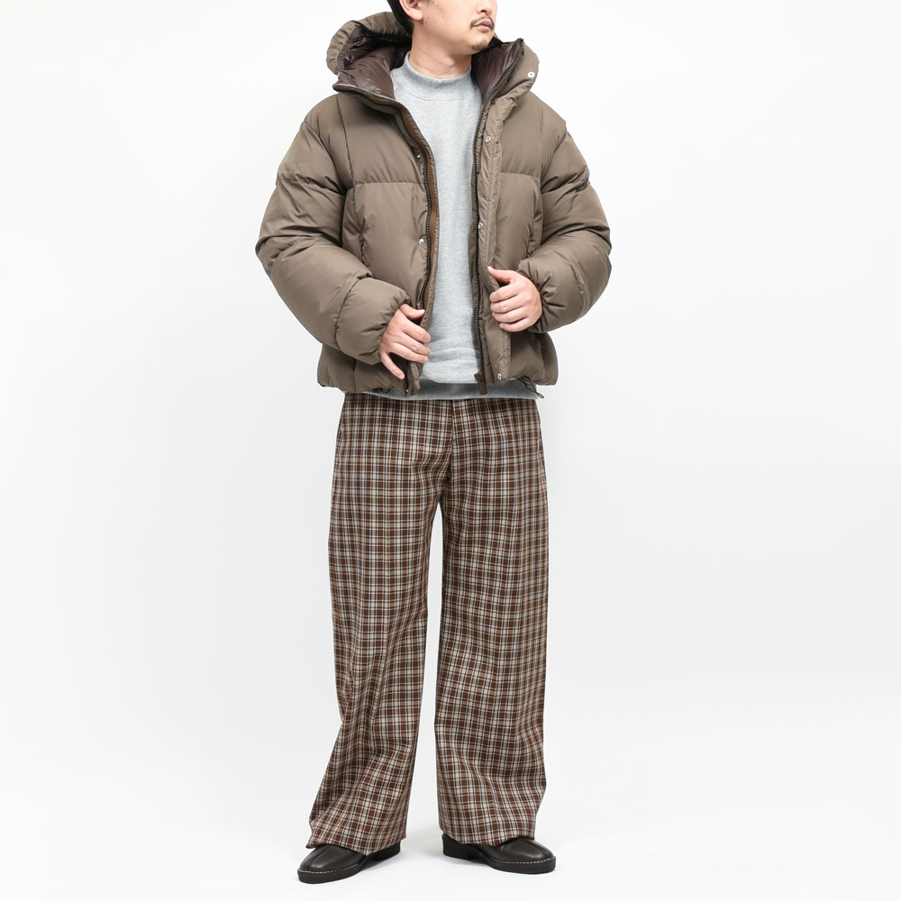 Bacon（ベーコン）<br>ダウンジャケット2型