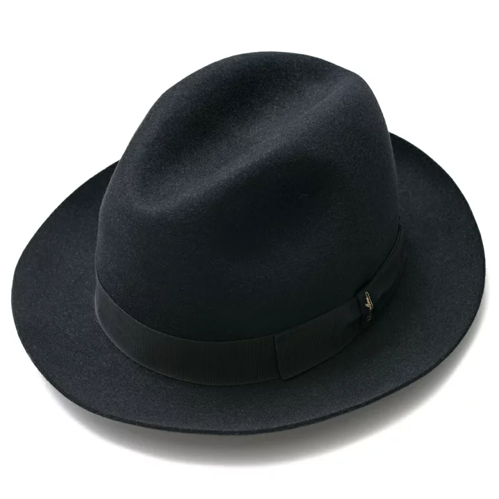 頭上に進化した極上を<br>Borsalino(ボルサリーノ)